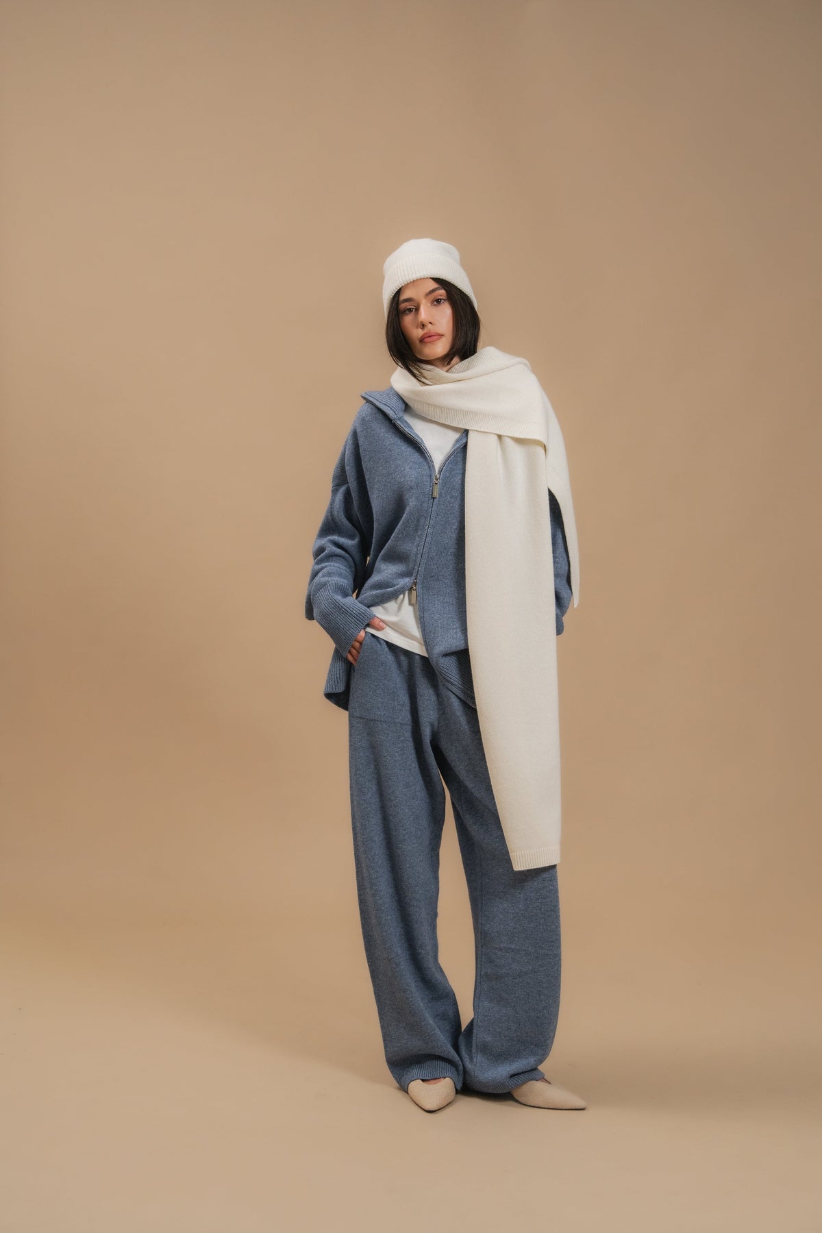 Lambswool Scarf, Milky — look — SHEVCHENKO