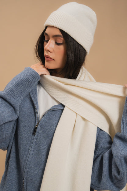 Lambswool Scarf, Milky — lifestyle — SHEVCHENKO