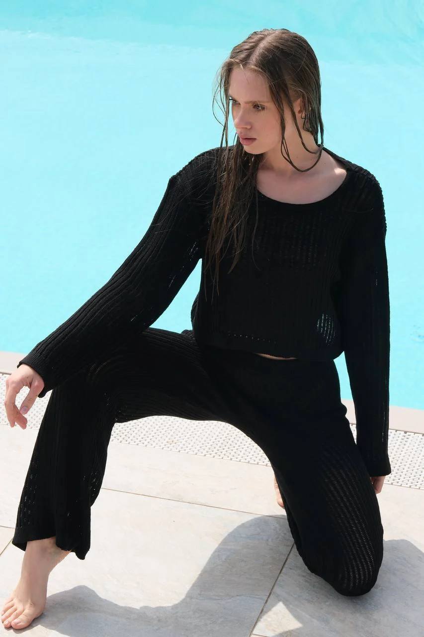 Openwork Knit Suit: Sweater and Trousers — lifestyle — SHEVCHENKO