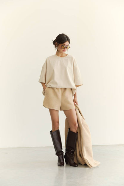 Textured Alpaca Wool Shorts, Beige — detail — SHEVCHENKO