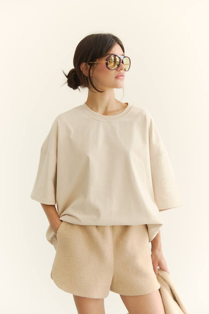 Textured Alpaca Wool Shorts, Beige — lifestyle — SHEVCHENKO