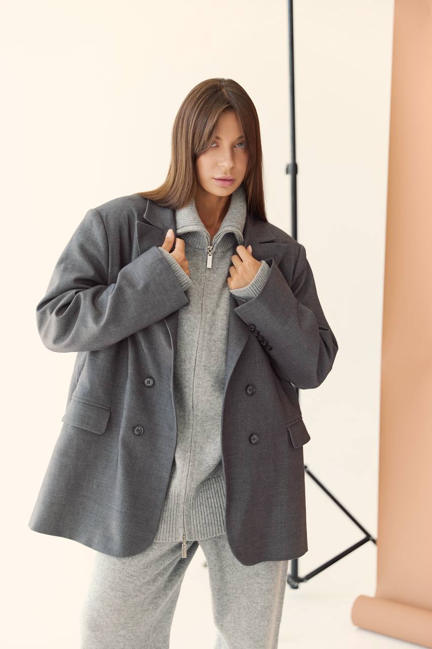 Wool Shorts, Gray — lifestyle — SHEVCHENKO