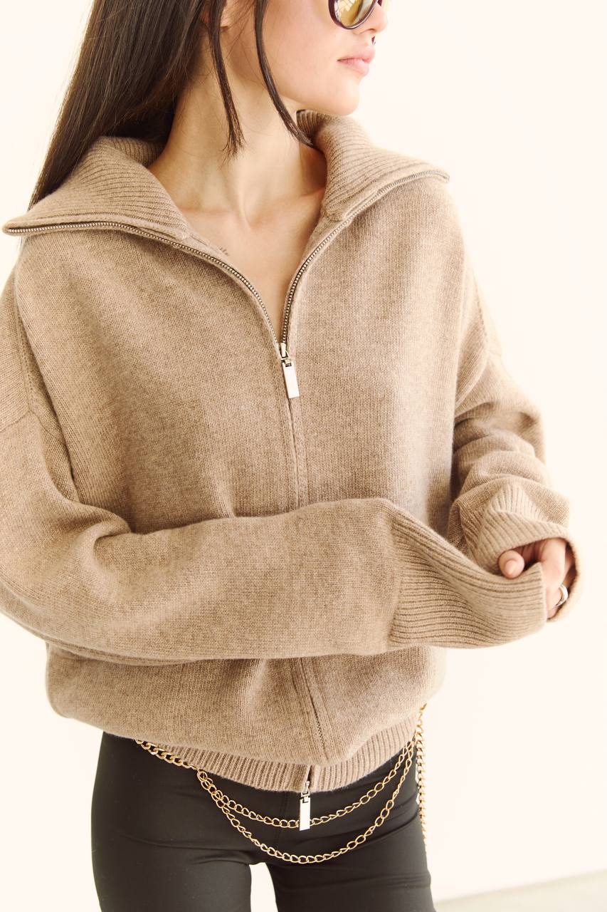 Zip-Up Lambswool Cardigan, Beige — lifestyle — SHEVCHENKO
