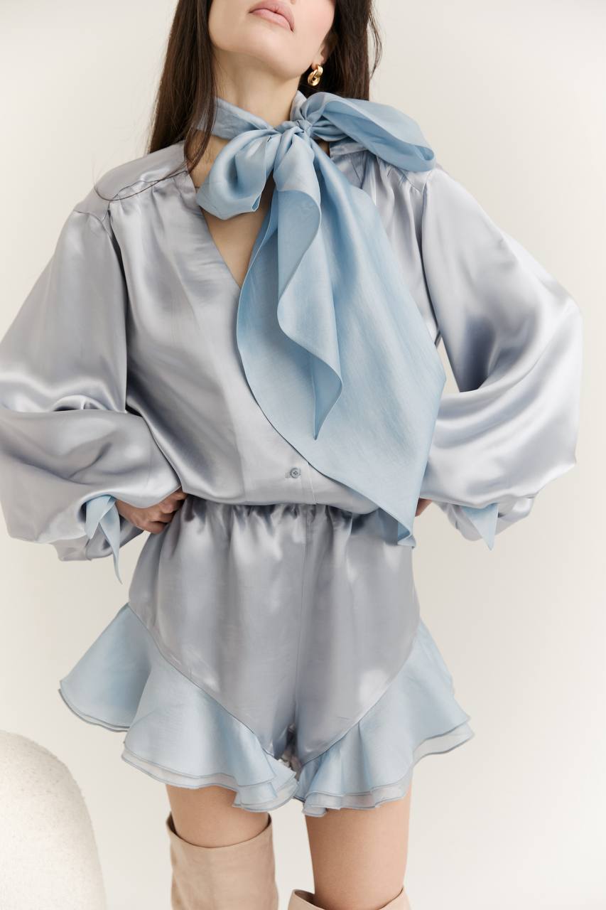 Viscose Shorts, Gray-Blue — lifestyle — SHEVCHENKO