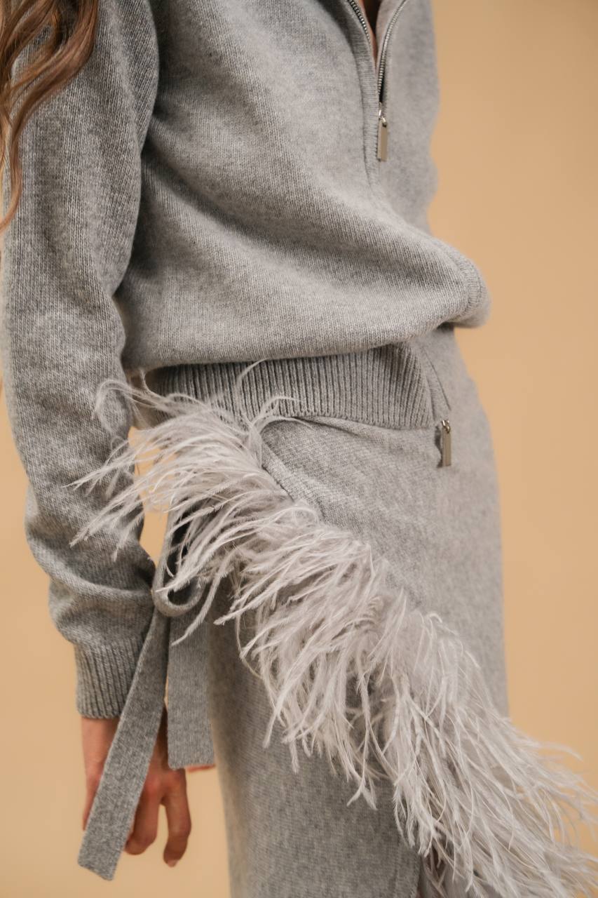 Lambswool Set: Fitted Zip-Up Cardigan and Feather-Trimmed Skirt — detail — SHEVCHENKO