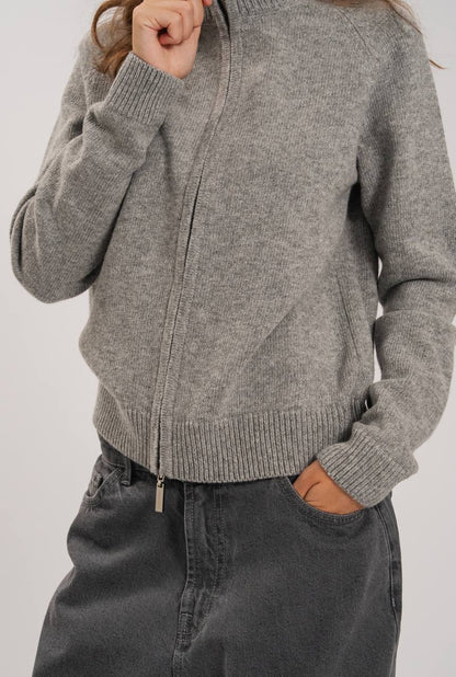 Fitted Zip-Up Lambswool Cardigan — close-up — SHEVCHENKO