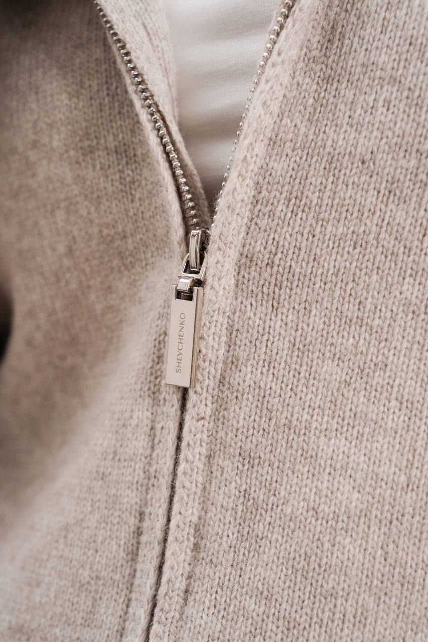 Lambswool Set: Zip-Up Cardigan and Trousers — zipper detail — SHEVCHENKO